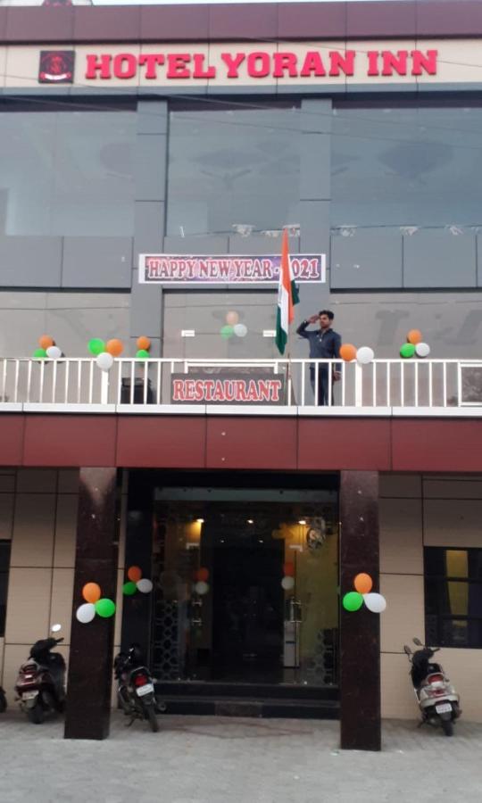 Hotel Yoran Inn & Restaurant By Wb Inn Sadabad Exterior foto